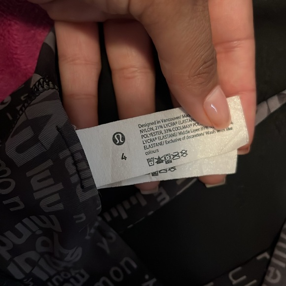 Lululemon bra size 4 - Picture 3 of 4